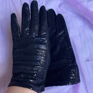 VINTAGE snake gloves